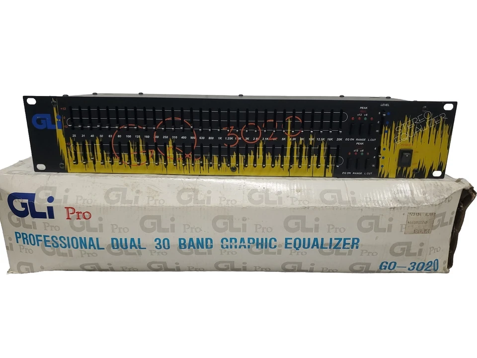 Gli Pro Professional dual 30 band Graphic equalizer,3 Ways Inputs,RCA,XLR & 6.35 - Image 1 of 4
