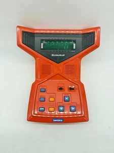 Juego electrónico portátil de baloncesto Bambino vintage 1979 naranja probado funcionando - Imagen 1 de 4