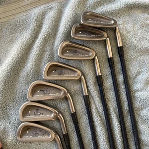 Lynx Parallax Iron Set 3-9, PE No 7 Iron. Men's RH Dynamic R-flex Graphite, Prid - Picture 1 of 6