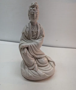Beautiful Chinese De Hua Kiln White Gloss Porcelain Kwan-yin Figurine 6 Inch - Picture 1 of 4