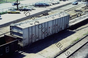 TREN ORIGINAL SLIDE UNION PACIFIC (ARRIBA) VINTAGE OOAK RAILROAD ADP17415 - Imagen 1 de 2