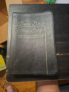 Santa Biblia Holy Bible NVI/NIV Parallel Bilingual Spanish - Picture 1 of 4