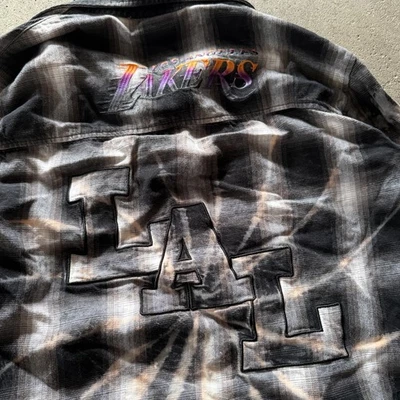 vintage lakers flannel embroidered buttonup shirt - small - Image 1 of 4