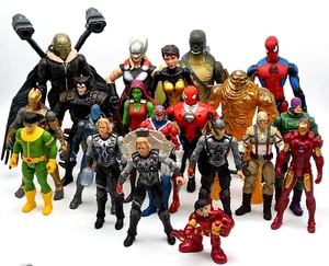 20 figuras de acción de Marvel para elegir entre varias líneas de juguetes* leyendas de colección - Imagen 1 de 16