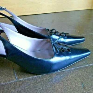 Women's Slip-Ons Shoes Glove Fit Black Leather Square Toe Ankle Strap Heels Bows - Picture 1 of 24