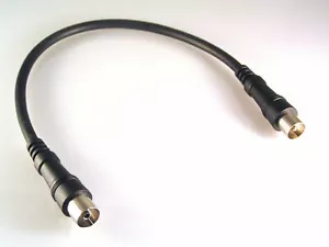 Conectores moldeados por cable de 300 mm enchufe aéreo corto de TV 75 ohmios OM0847 - Imagen 1 de 1