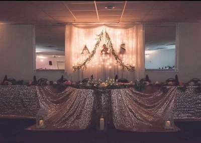 Ropa de boda de lentejuelas de oro rosa, tres dimensiones en foto. Pedir $100 o BO. Foto 1 de 4