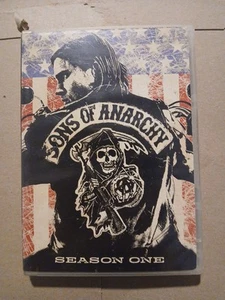 Sons of Anarchy: Season 1 (DVD, 2008) Complete 4 Disc Set - Picture 1 of 6