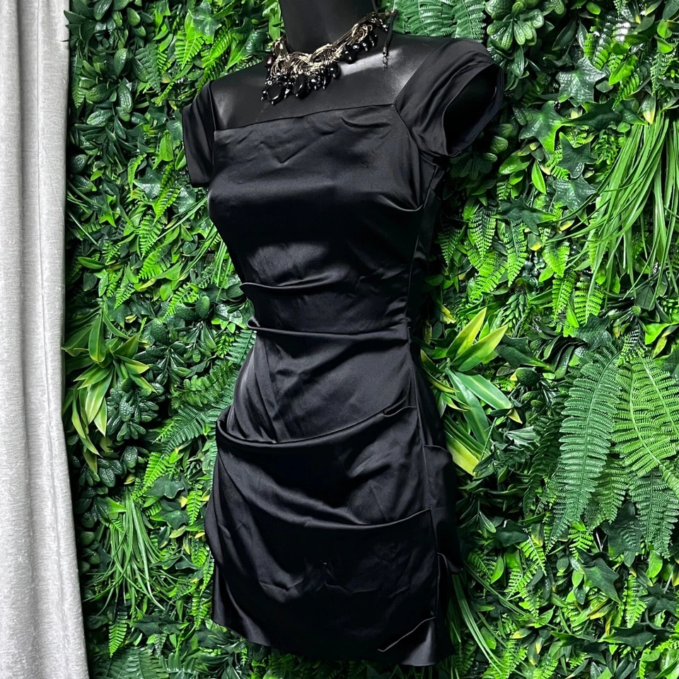 Vestido Betsy Adam 2 Negro Mini Cóctel Acanalado Bodycon Vestido de Fiesta 2839 Foto 1 de 4