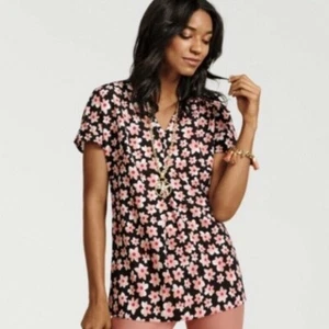 NWT $89 Cabi Suave Harmony Blouse Starflower Floral Short Sleeve Shirt M - Picture 1 of 4