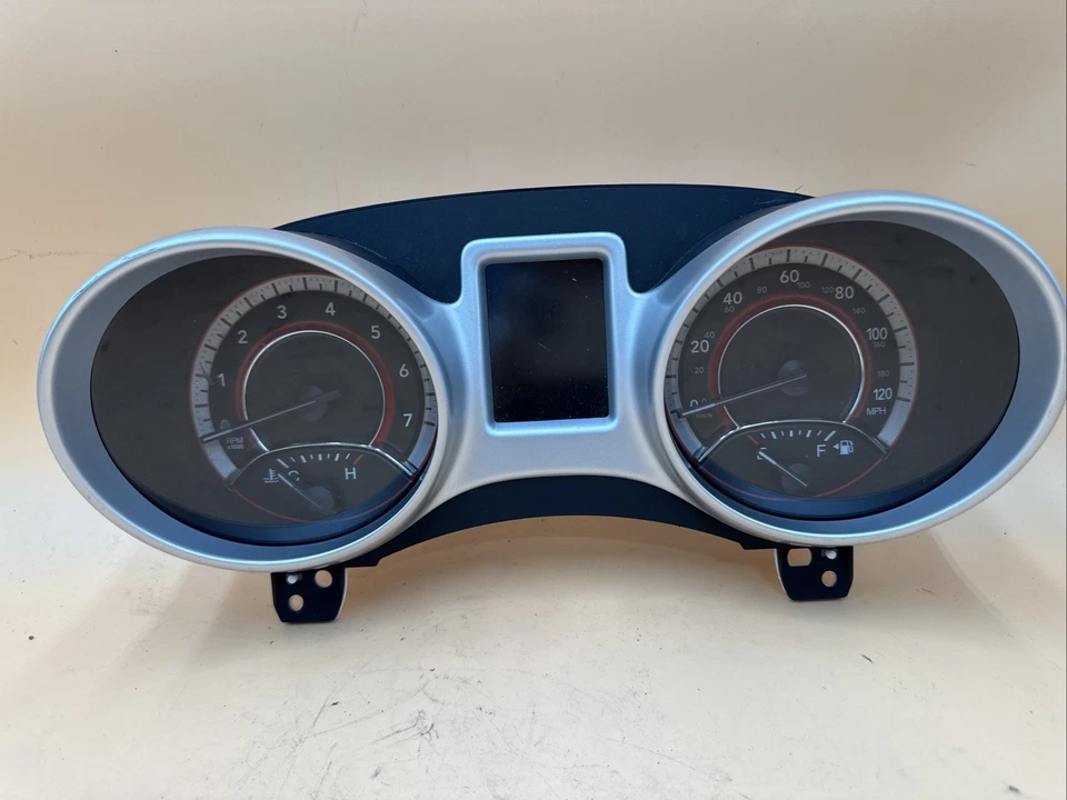 Cluster de cabeza Speedo velocímetro Dodge Journey 17-20 OEM Foto 1 de 4