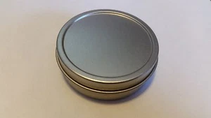 2 OZ FLAT STEEL TIN CONTAINER WITH SLIP COVER FOR COINS, SCREWS, OTHER CRAFTS - Picture 1 of 3