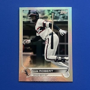 2022 Topps Series 1 Luis Robert Rainbow Foil Parallel #107 Chicago White Sox - Picture 1 of 2