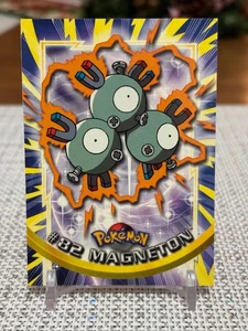 2000 Topps Pokemon Series 2 #82 Magneton (Blue Logo) Non Holo - Bild 1 von 2