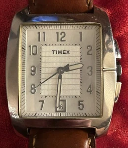 Timex Men Stainless Steel. Date @ 6’o’ Clock. Brown Leather Band. - Picture 1 of 10