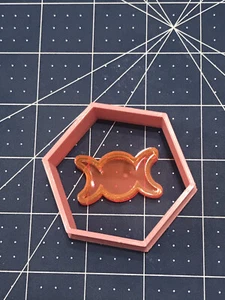 1.5 Triple Moon Shaker Silicone Mold For Resin Epoxy  - Picture 1 of 1