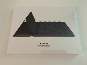 Apple MPTL2LL/A Smart Keyboard for 10.5 inch iPad Pro - Air 3rd / IPad 7 8 9