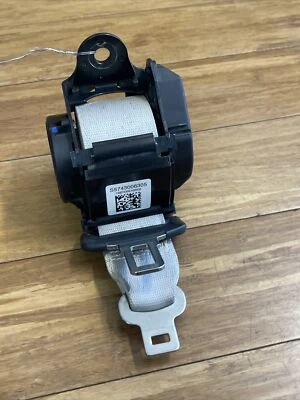 BMW G30 F90 530 540 550 M5 2017-2023 retractor de cinturón de seguridad central superior trasero Foto 1 de 4