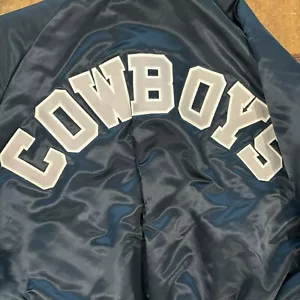 Giacca vintage Dallas Cowboys linea gesso NFL raso anni 90 taglia XLarge - Foto 1 di 9