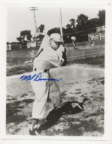 Melvin Duncan Kansas City Monarchs, Negro Leagues baseball signed 8x10 photo Cover