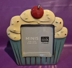 Studio Design Mini Cupcake Photo Frame 2" X 2" - Picture 1 of 3