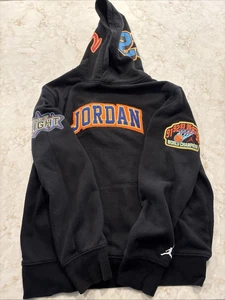 Jordan Hoodie Teen Size L 12-13 Black Flight Sweatshirt  Champion Basketball NBA - Picture 1 of 8