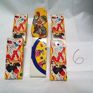 6 VINTAGE TIN LITHOGRAPH NOISE MAKER NEW YEARS EVE DANCERS US METAL TOY MFG NOS6 - Picture 1 of 9