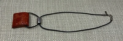 Collar de coral esponja con cordón de cuero negro de plata de ley Silpada Foto 1 de 4