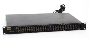YAMAHA MODEL GQ2015A DUAL CHANNEL PROFESSIONAL AUDIO MUSIC GRAPHIC EQUALIZER - Picture 1 of 10