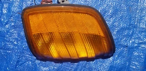 1991 Mercedes-Benz 191 Turn Signal Lens LH. Used - Picture 1 of 7