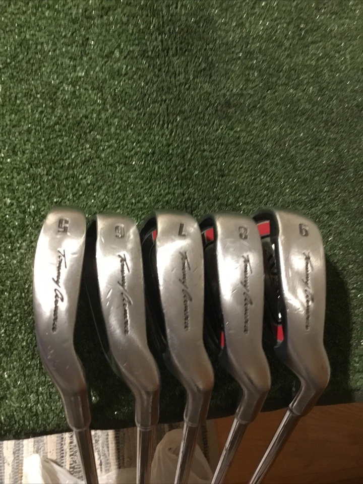 Tommy Armour Axial Irons Set 5-9 Irons Uniflex TA-26 Steel Shafts - Image 1 of 4