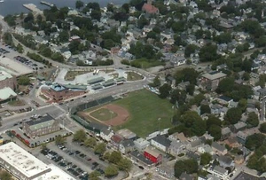 Cardines Field Baseball Stadium, Newport Rhode Island, Old Ballpark -- Postkarte - Bild 1 von 2