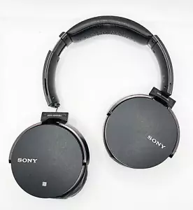 SONY MDR-XB950B1 Extra Bass Wireless Headphones Over-Ear Headphones Black/ Red - Picture 1 of 2