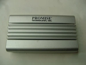 PROMISE TECHNOLOGY SANLINK F1002 FIBER TO THUNDERBOLDT ADAPTER - NO CORDS - Picture 1 of 5