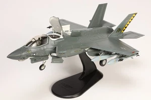 HA4622B Hobby Master F-35B Lightning II 1/72 Model Black Death USMC VMFA-542 - Picture 1 of 2