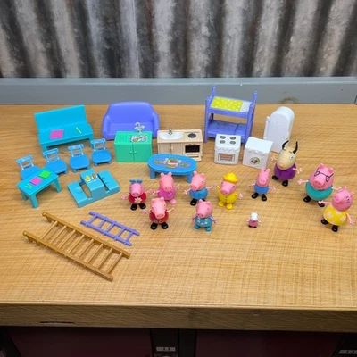 25+ Peppa Pig & Friends Figures & Furniture Accessories Lot Vintage Replacements - Image 1 of 4