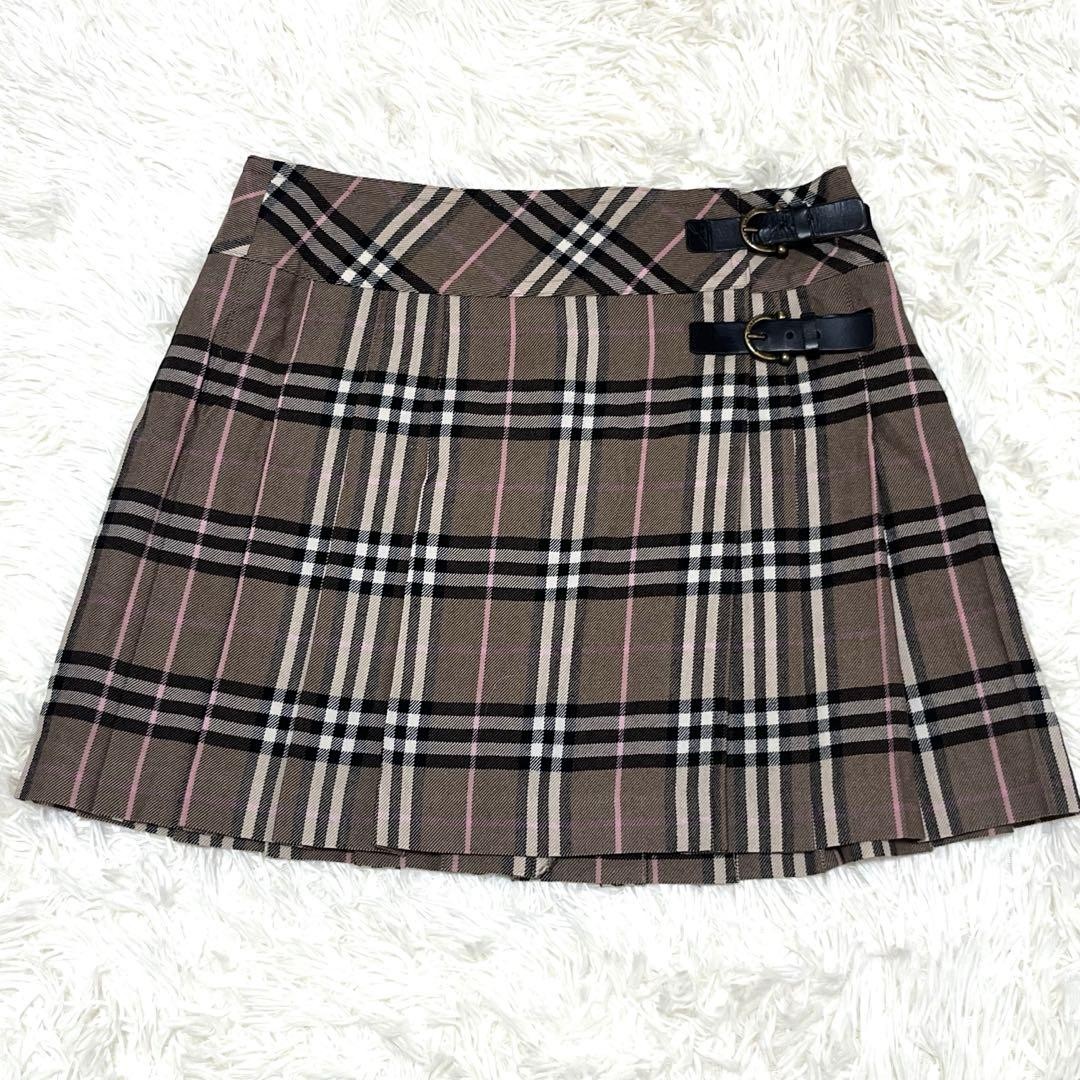 y2k✨️ BURBERRY BLUE LABEL 希少 3連ベルト ミニスカート y2k✨️ BURBERRY BLUE LABEL 希少 3連ベルト ミニスカート