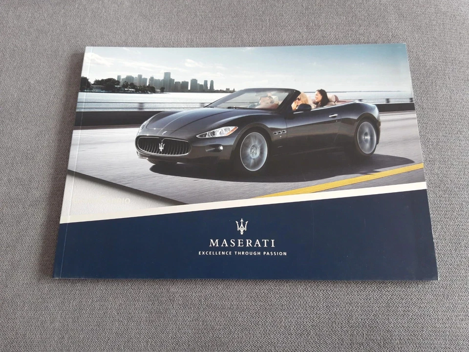Maserati GranCabrio Full Brochure Prospekt Catalogue 78 S. Französisch Français Foto 1 de 1