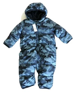BabyGap Camo Puffer Una Pieza Talla: 3-6 Meses - Imagen 1 de 2