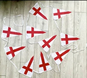 England Flag Bunting 20ft 10 Flags Triangle Banner St George Football - Picture 1 of 4
