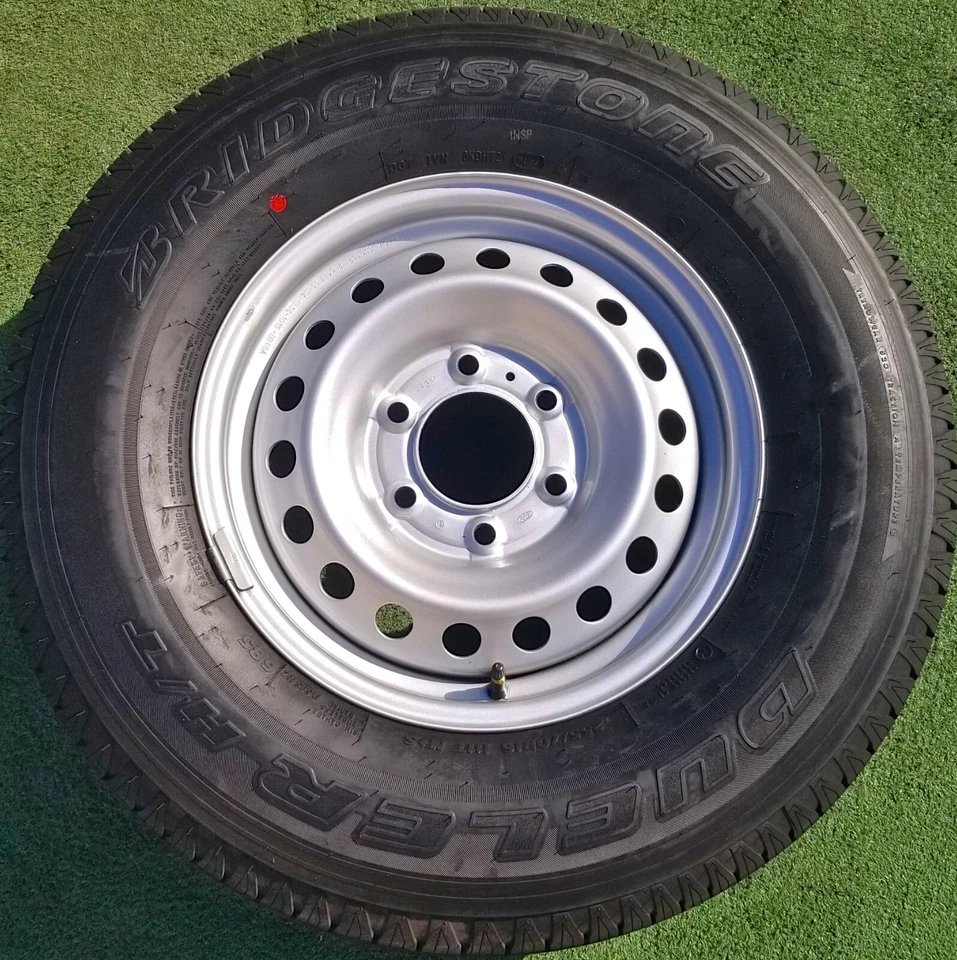 New Factory Ford Wheel Bridgestone Tire Bronco Ranger OEM Spare KB3Z1015A 10226 - Image 1 of 4