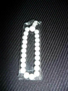 Schönes weisse Buddha-Armband mit leichten weißen Schattierungen - NEU u.OVP!!!  - Bild 1 von 1