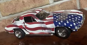 1967 CHEVROLET CORVETTE , STAR SPANGLED , US FLAG 1:18 ERTL BRAND NEW  - Picture 1 of 12