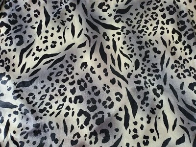 Tela borrosa con estampado de animales de guepardo 62"x60" - 1,7 yardas, texturizada Foto 1 de 4