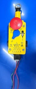 Interruptor de seguridad Allen Bradley 440E-L13137 Ser E - Imagen 1 de 1