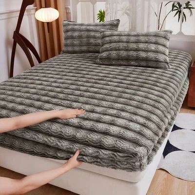 Sábanas ajustables de lana coralina sábanas cálidas sólidas funda de colchón agradable para la piel Foto 1 de 4