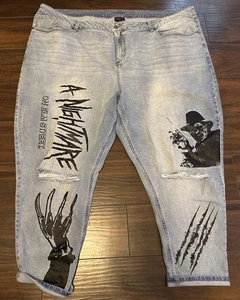 Women's Mom Jeans A Nightmare On Elm Street Size 28 Freddy Krueger Halloween - Picture 1 of 16