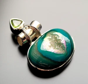 Unikat💚 925 Silber Halsketten Anhänger Druse Peridot außergewöhnlich Design - Picture 1 of 11