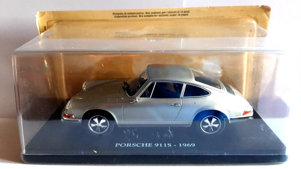 #031) DIE CAST AUTO VINTAGE - PORSCHE 911S 1969 - scala 1:24 - Immagine 1 di 1