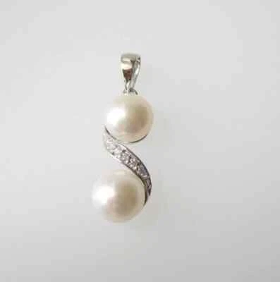 Colgante de 2 piedras con perlas blancas reales de corte redondo de 2 quilates enchapado en oro blanco de 14 quilates cadena de 18" Foto 1 de 4